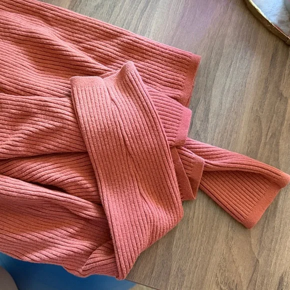 Faherty Cardigan - Picture 3 of 3